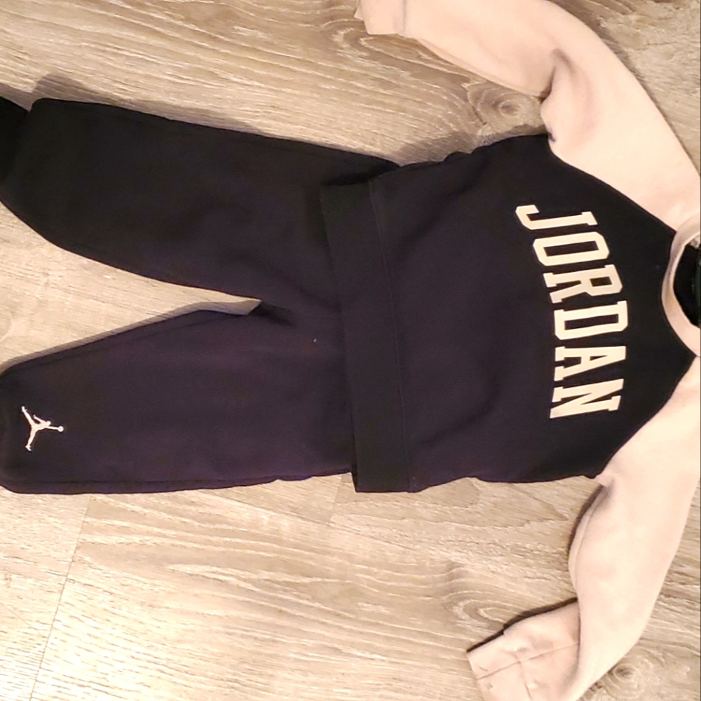 Boys Jordan set